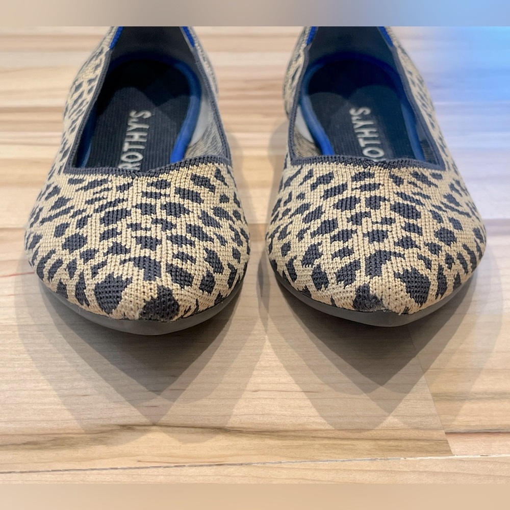 Rothy’s The Point Flats - Black and Tan Cheetah Print, Size 9.5 - Picture 3 of 9